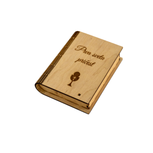 Drvena knjiga sa gravurom KLm-313