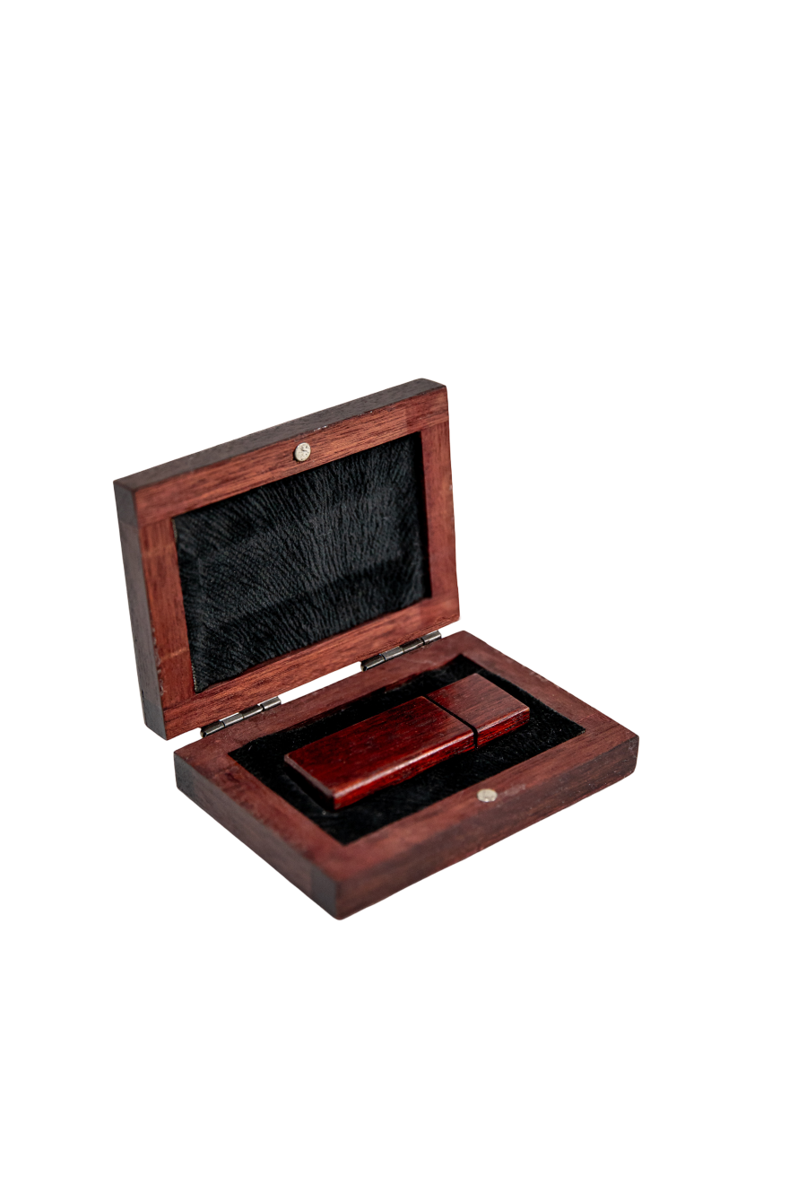 Drvena kutija za usb stick mahagonij K-411USB-Sp